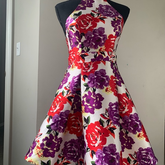 B. Darlin Spaghetti strap Floral Dress - Picture 3 of 10